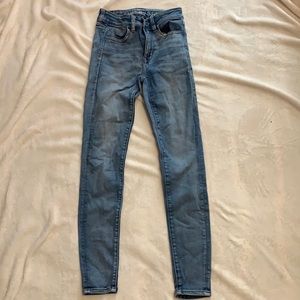 American eagle, size 2, next level stretch jeans